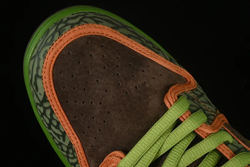 All Categories Nk SB Dunk Series Nk SB Dunk Low Low-top sneakers Pure original Nk Dunk SB Low "De La Soul" joint model Baroque brown SB low-top casual sneakers 789841-332